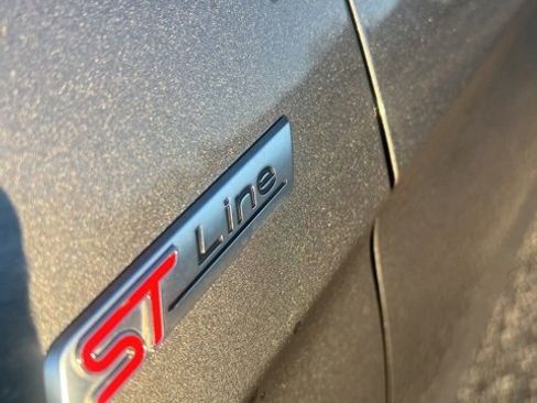 Used 2024 Ford Edge ST-Line image 9