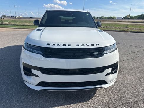 Used 2024 Land Rover Range Rover Sport Dynamic SE image 6