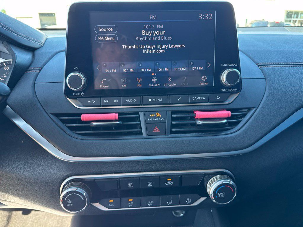 Used 2019 Nissan Altima 2.5 SR FWD image 7