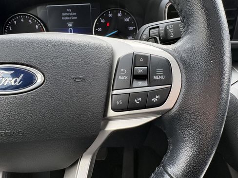 Used 2021 Ford Explorer XLT w/ Equipment Group 202A image 11