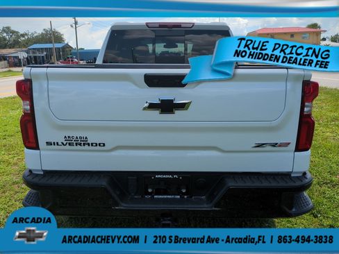 Used 2023 Chevrolet Silverado 1500 ZR2 AWD/4WD image 5