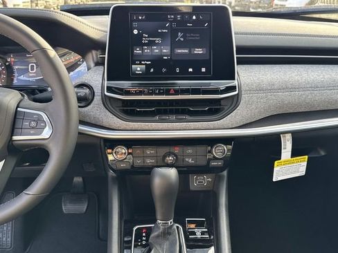 New 2026 Jeep Compass Latitude image 15