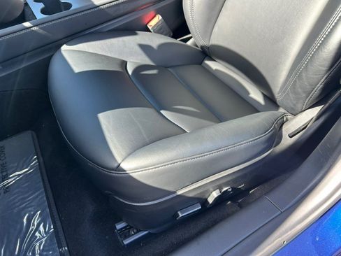 Used 2023 Tesla Model 3 Standard Range RWD image 14