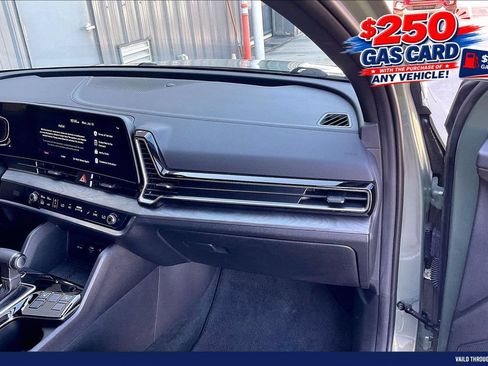 Used 2025 Kia Sportage X-Line AWD/4WD image 16