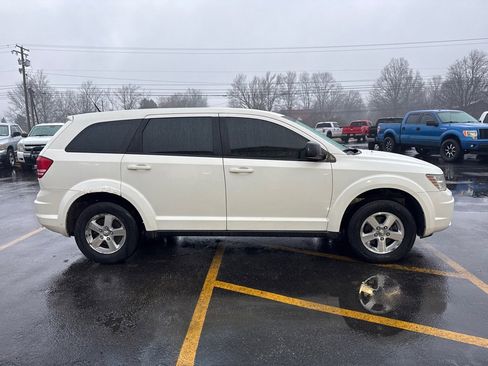 Used 2010 Dodge Journey SE image 5