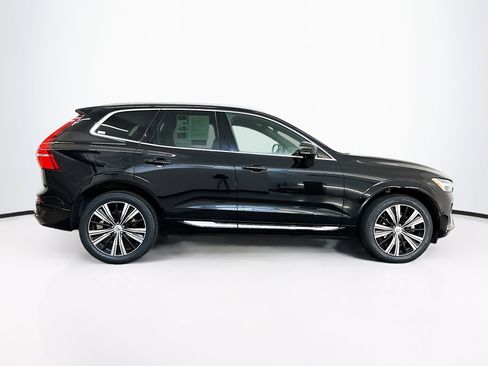 Used 2023 Volvo XC60 B5 Plus w/ Climate Package image 10