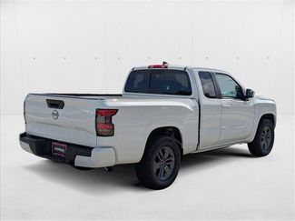 New 2025 Nissan Frontier SV video 2