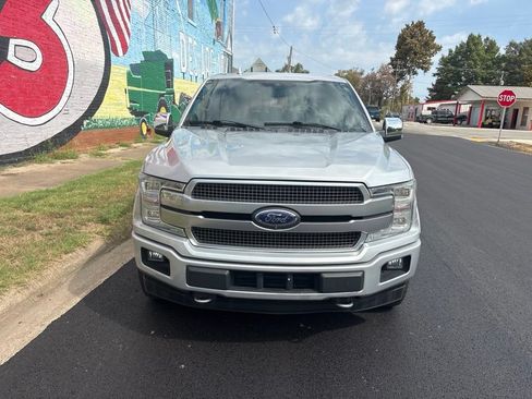 Used 2018 Ford F150 Platinum w/ Equipment Group 701A Luxury AWD/4WD image 9
