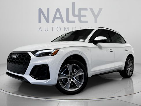 Used 2025 Audi Q5 2.0T Premium w/ Convenience Plus Package AWD/4WD image 1