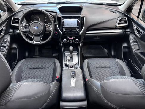 Used 2019 Subaru Forester Premium AWD/4WD image 11