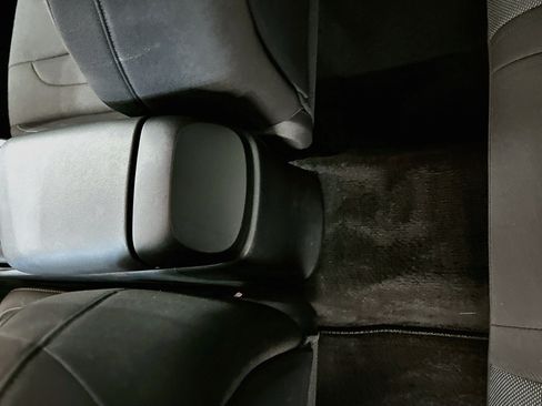 Used 2023 Hyundai Elantra SE w/ Cargo Package FWD image 27