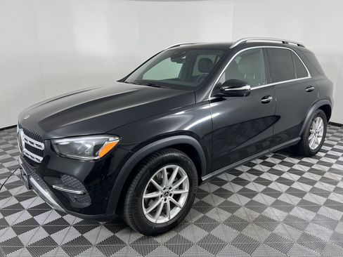 Used 2025 Mercedes-Benz GLE 350 4MATIC image 9