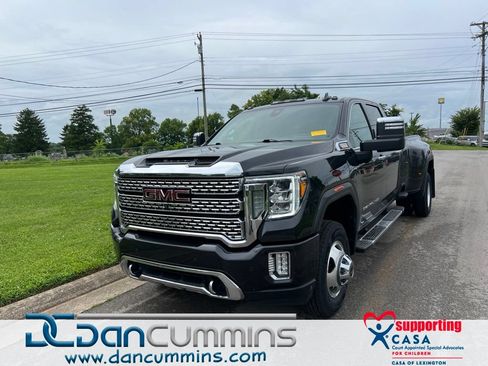 Used 2021 GMC Sierra 3500 Denali w/ Denali Ultimate Package AWD/4WD image 1