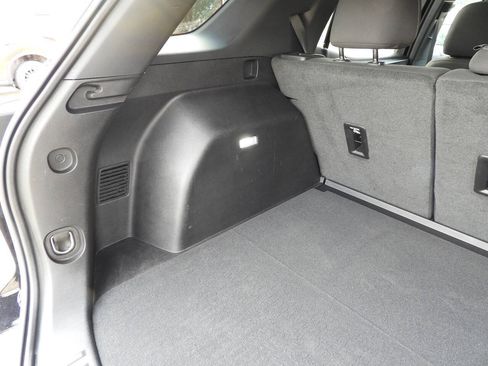 Used 2026 Chevrolet Equinox LT w/ LPO, Floor Liner Package AWD/4WD image 28