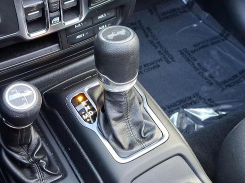 Certified 2022 Jeep Wrangler Unlimited Sport S w/ Sun And Sound Package image 26