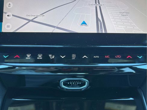 New 2026 Jeep Grand Cherokee Limited RWD image 29