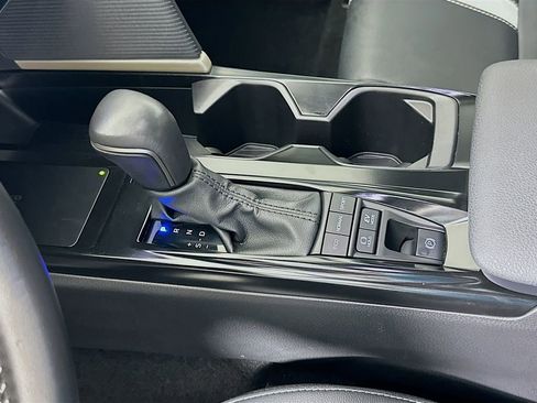 Certified 2025 Toyota Camry SE w/ Convenience Package image 20