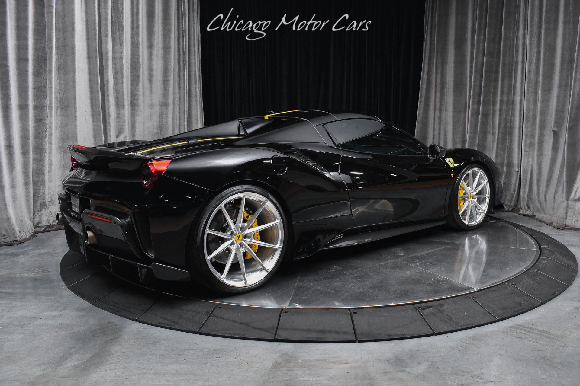 Used 2016 Ferrari 488 Spider RWD image 35