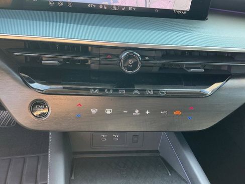 Certified 2025 Nissan Murano SL image 19