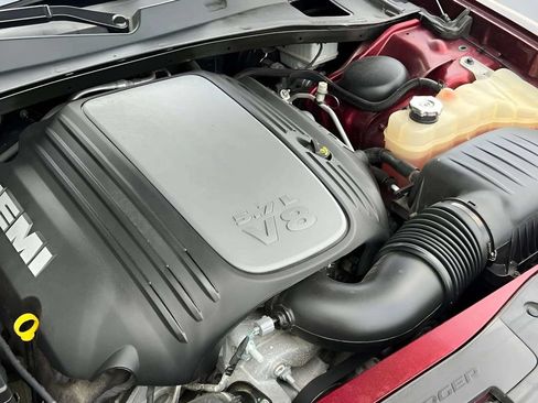 Used 2017 Dodge Charger R/T RWD image 27