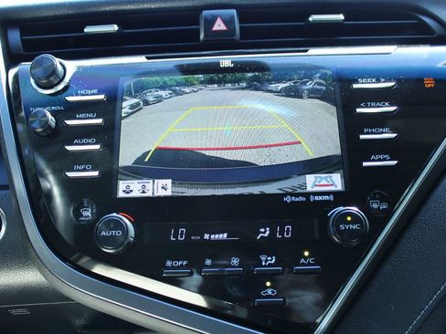 Used 2018 Toyota Camry XSE w/ Audio Package FWD image 16