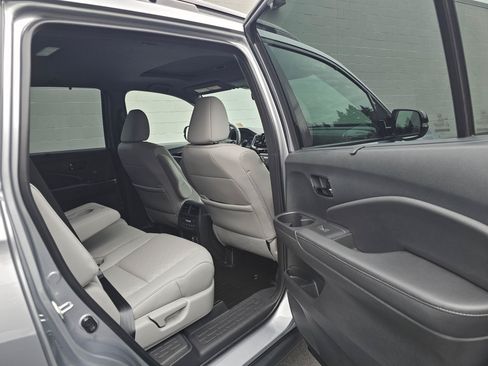 Used 2023 Honda Passport Elite image 15