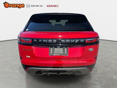 Used 2022 Land Rover Range Rover Velar R-Dynamic S image 4