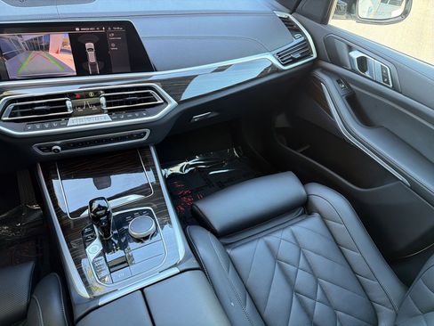 Used 2023 BMW X5 sDrive40i w/ Premium Package image 30