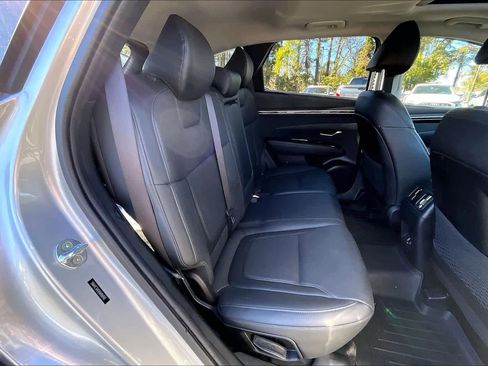 Used 2022 Hyundai Tucson SEL w/ Convenience + Premium Package image 18