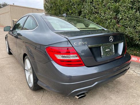 Used 2014 Mercedes-Benz C 250 Coupe image 4