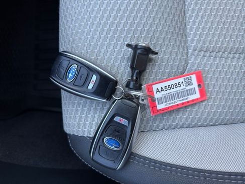 Used 2023 Subaru Forester Premium AWD/4WD image 18