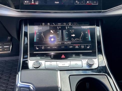 Certified 2024 Audi Q7 3.0T Prestige w/ Prestige Package image 33