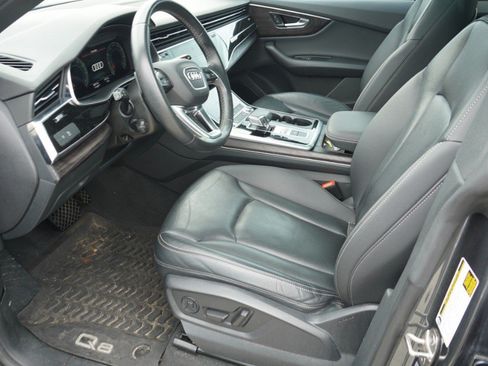 Used 2021 Audi Q8 Premium Plus w/ Premium Plus Package AWD/4WD image 10