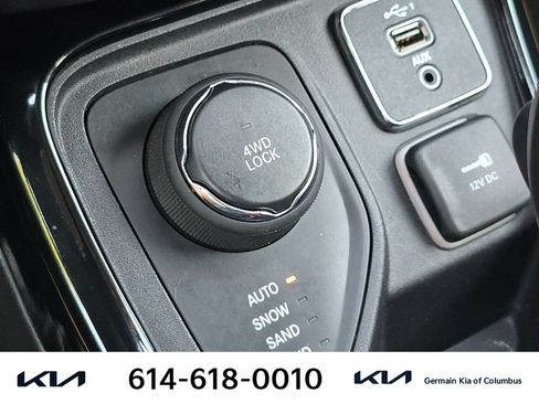 Used 2020 Jeep Compass Latitude AWD/4WD image 31