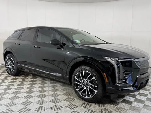 Used 2026 Cadillac Optiq Sport 1 image 9
