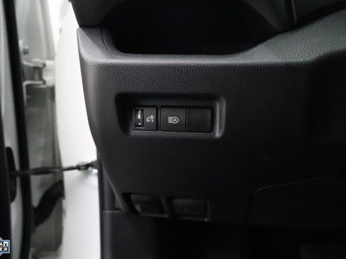 Used 2024 Toyota RAV4 XLE image 15
