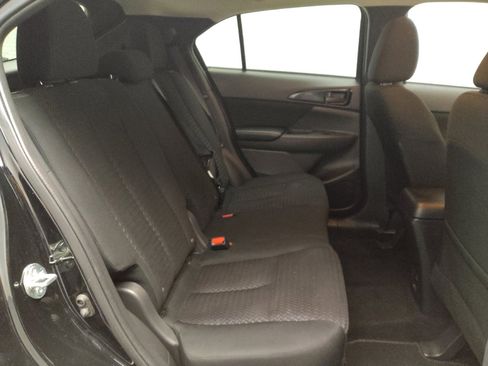 Used 2022 Mitsubishi Eclipse Cross ES image 19