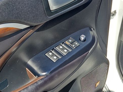 Used 2016 Toyota Highlander Limited image 16