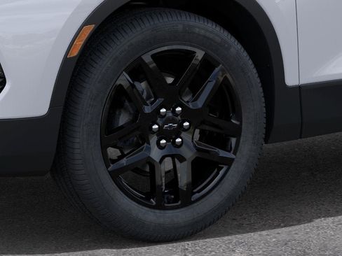New 2026 Chevrolet Blazer LT w/ Sound & Technology Package AWD/4WD image 9
