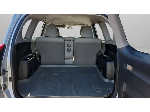 Used 2011 Toyota RAV4 Base image 15