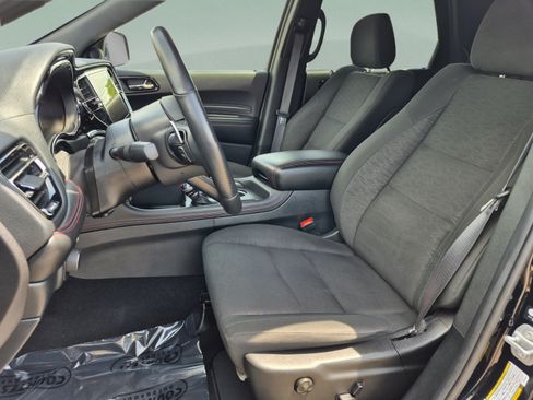 Used 2025 Dodge Durango GT RWD image 22