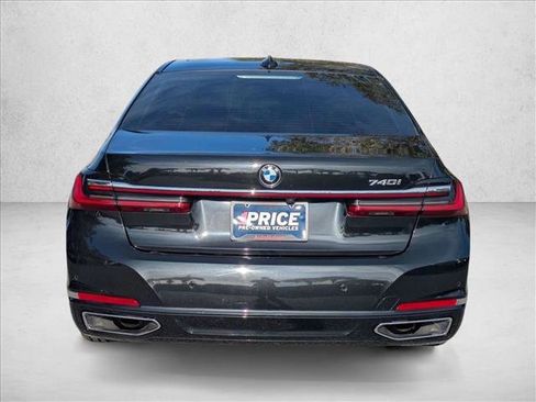 Used 2022 BMW 740i 740i image 7