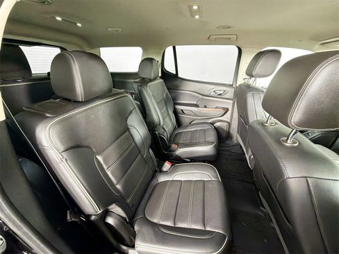 Used 2023 GMC Acadia Denali image 27