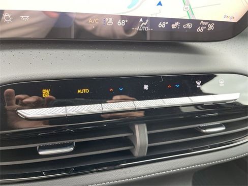 New 2025 Buick Enclave Avenir w/ Super Cruise Package image 19