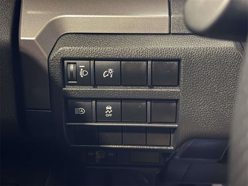 Used 2025 Toyota Tacoma TRD Sport image 24