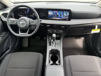 New 2026 Nissan Kicks S