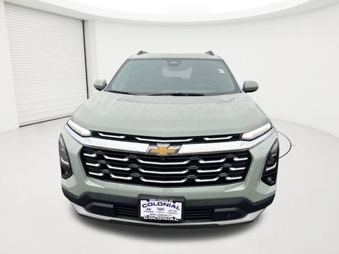 Certified 2025 Chevrolet Equinox LT w/ Convenience Package II AWD/4WD image 2