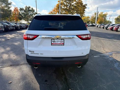 Used 2018 Chevrolet Traverse LT image 8