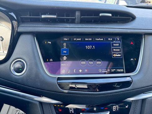 Used 2024 Cadillac XT6 Luxury AWD/4WD image 26