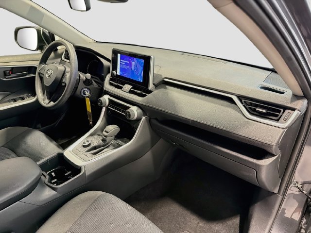 Certified 2025 Toyota RAV4 LE AWD/4WD image 23